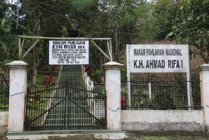 Read more about the article Makam Pahlawan Nasional Kyai Modjo