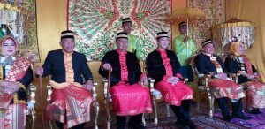 Read more about the article Penobatan Gelar Adat Tertinggi di Bolmong Utara