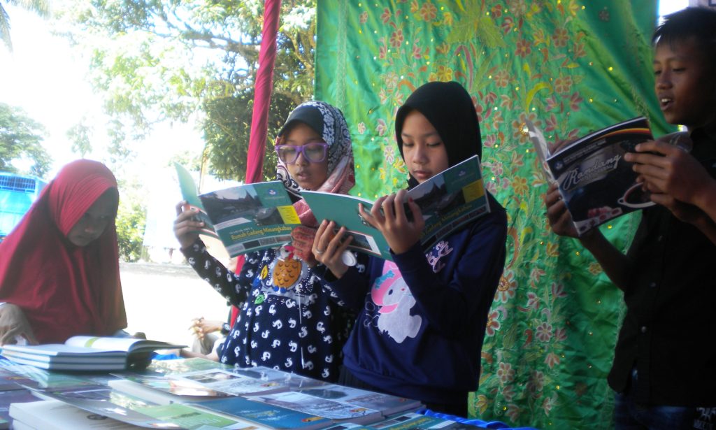   Rumah  Gadang   dan Rendang  Menjadi Magnet  Pameran BPNB 