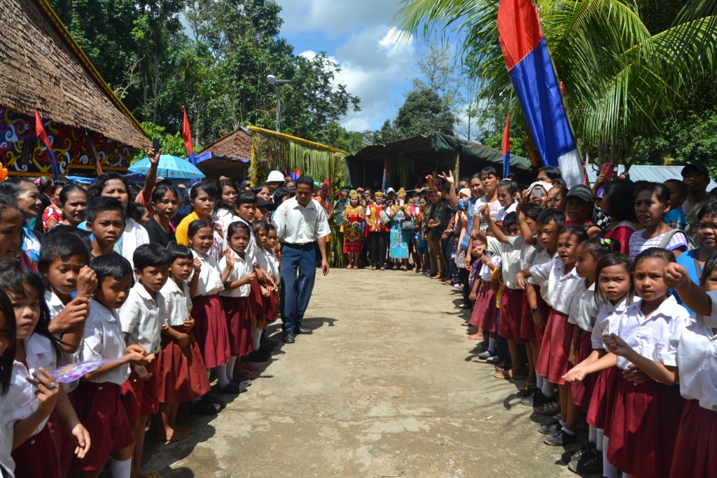 Rumah Betang Merupakan Tempat Suku Dayak Memelihara Mohon