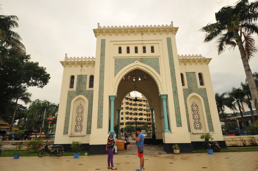 Desain Pintu Gerbang Masjid  Rumah Joglo Limasan Work