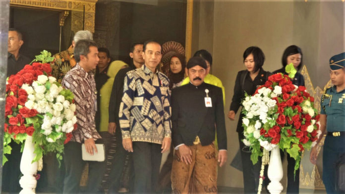 Presiden Republik Indonesia, Joko Widodo, meresmikan Museum Keris Nusantara di Solo, Rabu, 9 Agustus 2017. Foto: Judi W.