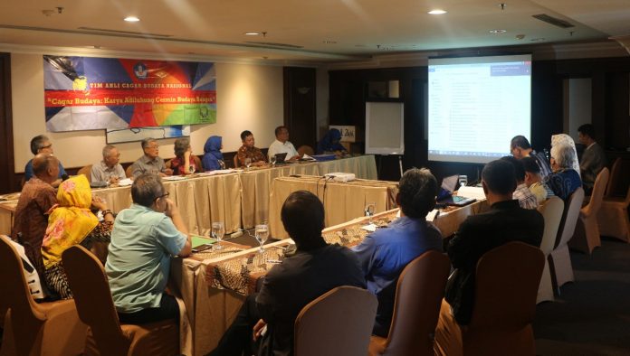 Dalam Sidang Kajian TACBN di Grand Zuri Hotel Pekanbaru direkomendasikan 8 Cagar Budaya peringkat nasional.