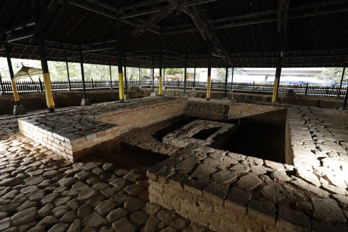 Bagian Utama Candi Agung, Kota Amuntai, Kalimantan