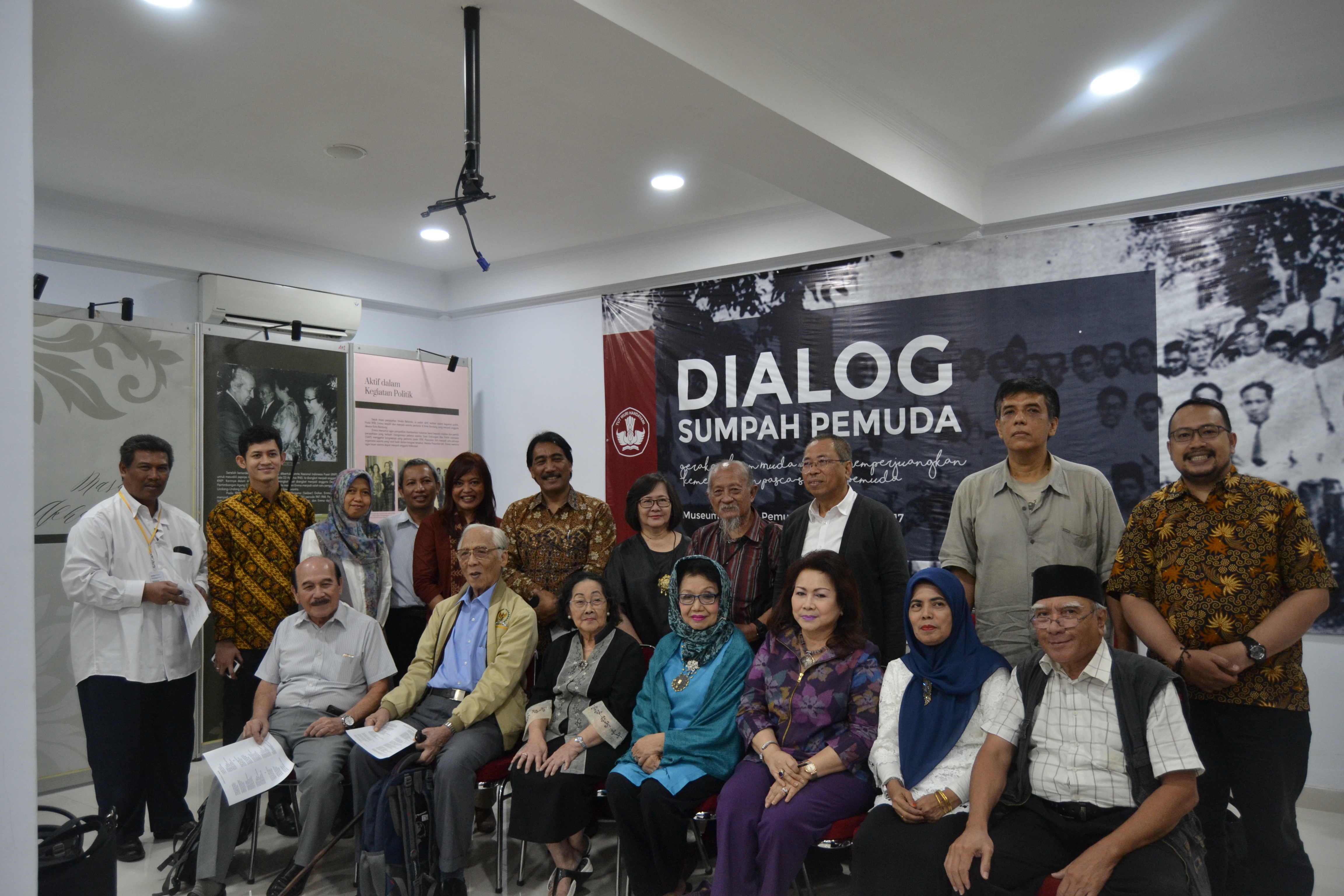You are currently viewing Dialog Sumpah Pemuda