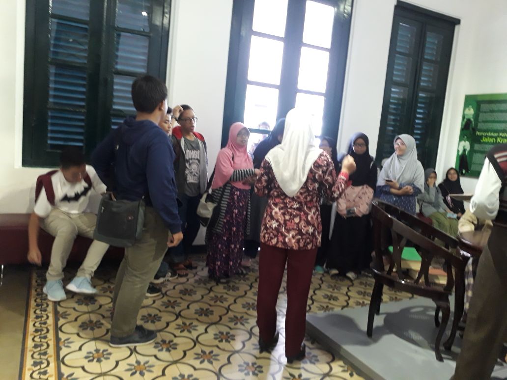Kunjungan SMPIT Darul Abidin Kota Depok - Museum Sumpah Pemuda