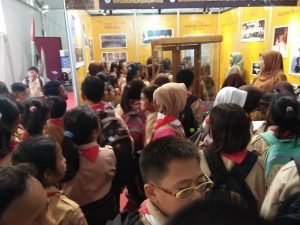 Read more about the article Ramainya pengunjung stand Museum Sumpah Pemuda