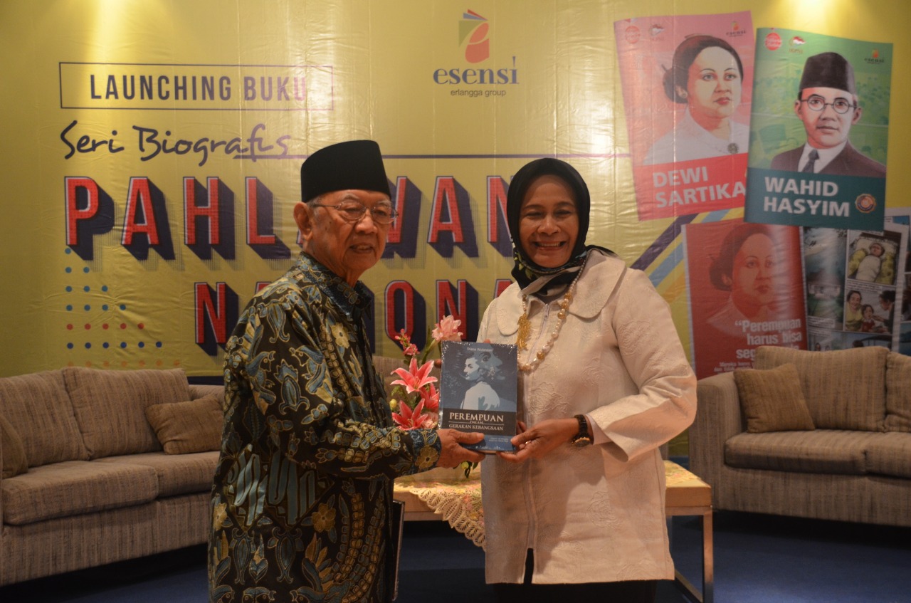 You are currently viewing Biografis Pahlawan Nasional: “Dewi Sartika dan Wahid Hasyim”
