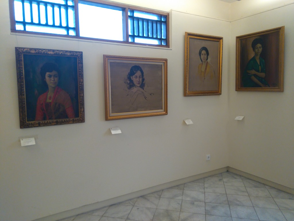 Lukisan-Lukisan yang bertema Keindahan dalam Potret di Museum Basoeki Abdullah.